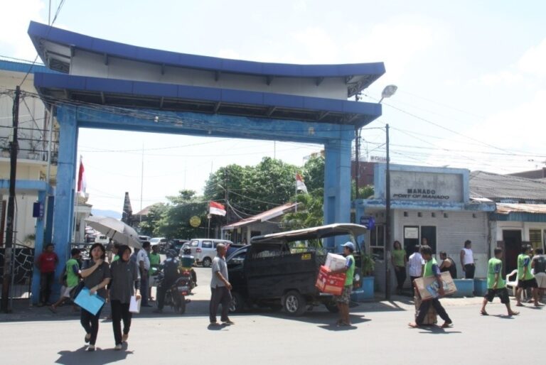 Pungli di Pos masuk Pelabuhan Manado Terus Berlangsung