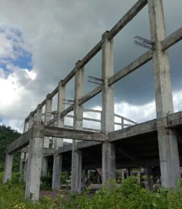 Gedung GOR Dua Manente