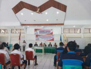 Pengukuhkan pengurus Karang Taruna plus Ikatan PSM periode 2022-2027, kamis (4/5/2023).(foto:ist)