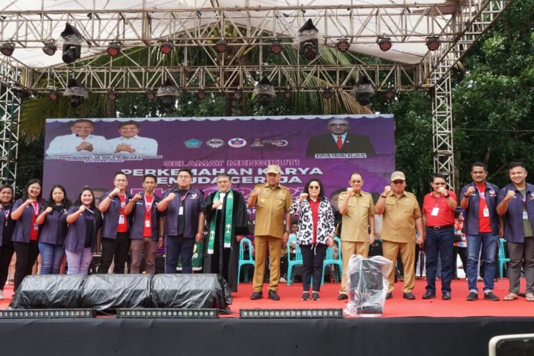 PKPG Sinode GMIM Meriah, Dondokambey Ajak Pemuda Terus Berinovasi Perkemahan Karya Pemuda Gereja (PKPG) Sinode GMIM Tahun 2023, yang dilaksanakan di Desa Lolah Wilayah Tanawangko I, Kabupaten Minahasa, Senin (3/7/2023).(foto:ist)