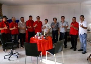 Konsolidasi organisasi penetapan SPan sebagai ketua ODC Tuminting-Bunaken, yang dilaksanakan di pelataran rumah keluarga Kainage-Pandean di lorong soputan, Tuminting, Manado.