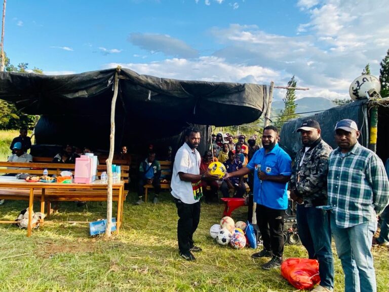 Kembangkan Bakat dan Minat Pemuda, KNPI Jayawijaya Gelar Iven Olahraga di Distrik Walelagam