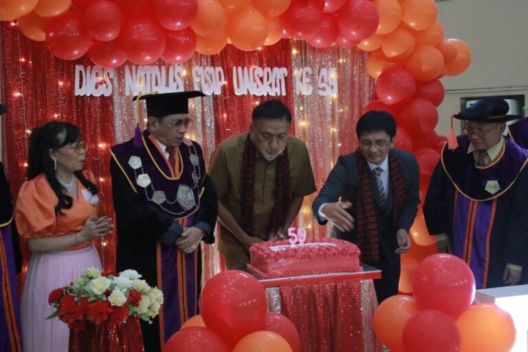 Hadiri Dies Natalis FISIP Unsrat, Gubernur Olly Ajak Mahasiswa Aktif Bicara Politik