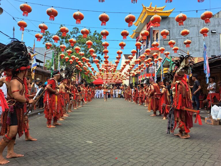 Wagub : Cap Go Meh Simbol Harmonisasi Warga Manado