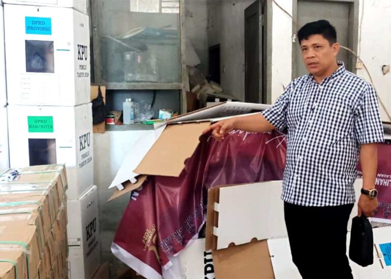Distribusi Logistik Pilkada, Tiga Kecamatan Kepulauan Prioritas KPUD Sangihe