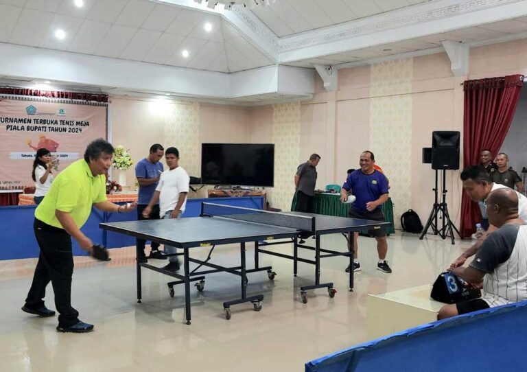 Turnamen terbuka tenis meja Bupati Cup digelar, Wounde harapkan event berkesinambungan