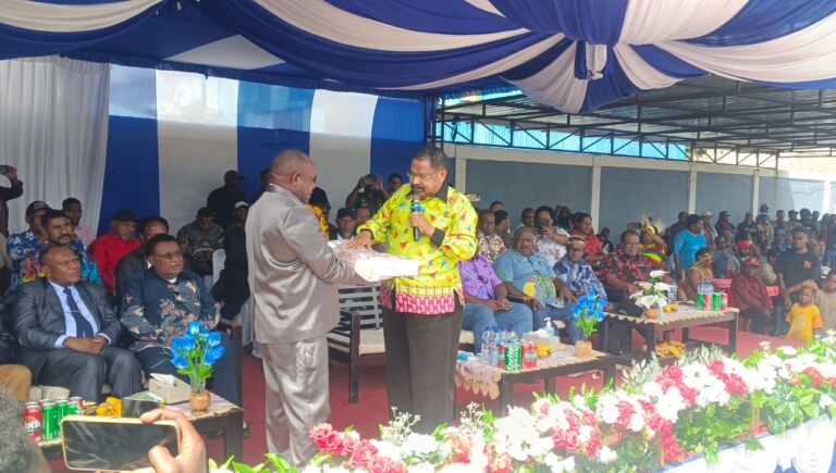 Pemerintah Papua Pegunungan Kucurkan Dana 15 Miliar Bangun Gedung Serba Guna dan Gereja Baptis Bahtera Wamena