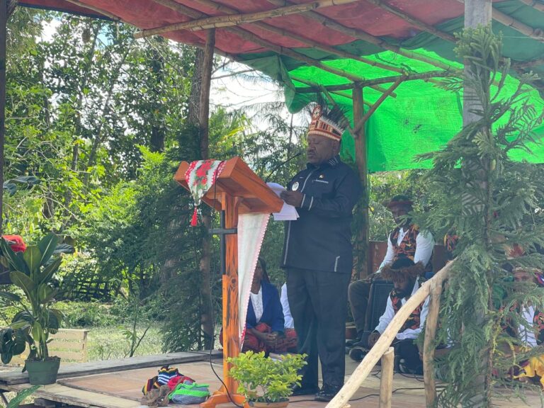 Gereja Kingmi Klasis Pesugi Peringati 52 Tahun Pekabaran Injil di Tanah Papua