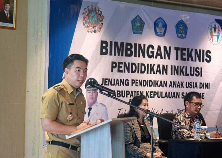 Bupati Sangihe Buka Bimtek Pendidikan Inklusi untuk Guru PAUD hingga SMP: Dorong Akses Setara bagi Semua Anak
