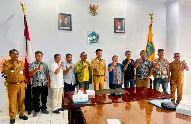 Bupati Sangihe Serahkan Hasil Audit Dana Parpol, Raih WTP dan Dorong Transparansi Politik Daerah