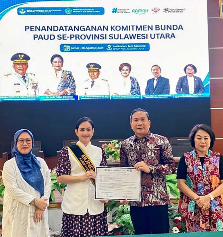 Bunda PAUD Sangihe Hadiri Rakor dan Teken Komitmen PAUD se-Sulut Bunda-PAUD-Sangihe