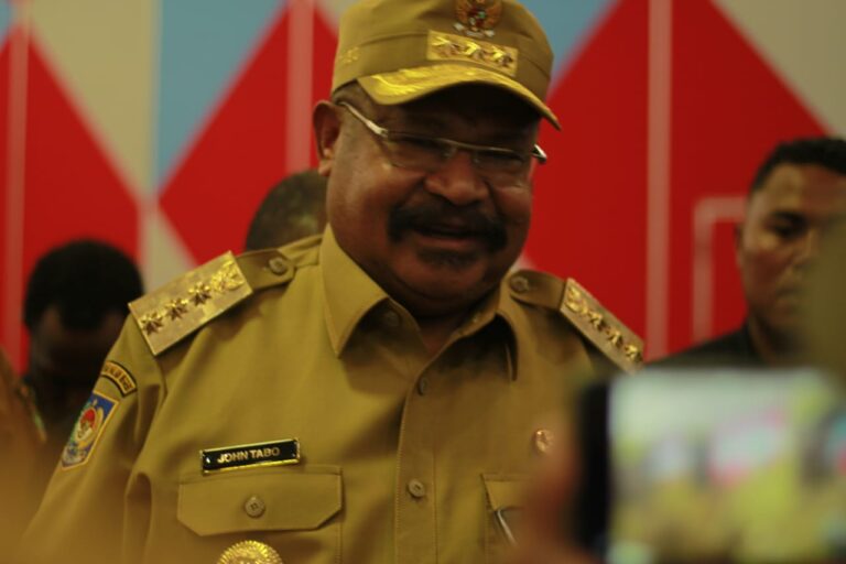 Miliki Budaya Kasih, Gubernur Tabo Pastikan Masyarakat Dukung Pembangunan 2.200 Unit Rumah di Papua Pegunungan
