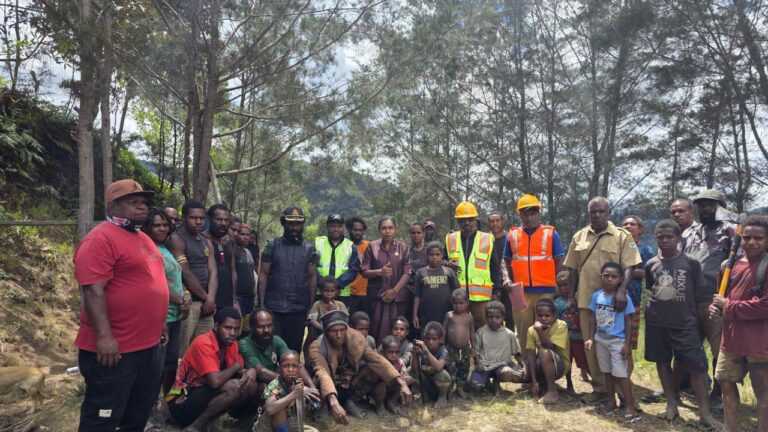 Sekretaris Komisi IV DPR Provinsi Papua Pegunungan Tinjau Rencana Pembangunan Jalan Trans Ruas Wareke-Ilu Sekretaris Komisi IV DPR Provinsi Papua Pegunungan, Lenny C Weya
