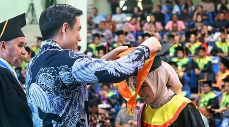 Bupati Sangihe Hadiri Wisuda Polnustar dan Dies Natalis ke-19 Wisuda-Polnustar-dan-Dies-Natalis-ke-19