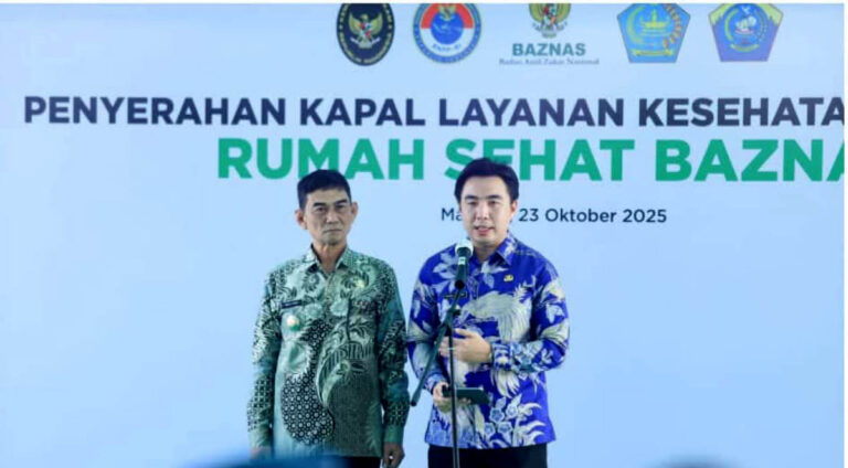 BAZNAS Serahkan Kapal Klinik Apung, Wujud Nyata Layanan Kesehatan Bergerak untuk Masyarakat Sangihe dan Talaud