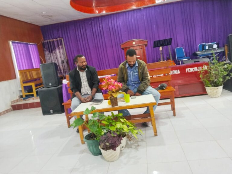 Orang Walak dipagil Muis X III IKSWAL 14-15 Juli di Wamena.
