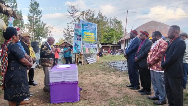 Penasehat Resmi Lantik pengurus pusat Ikswal 2026-2031 di Wamena