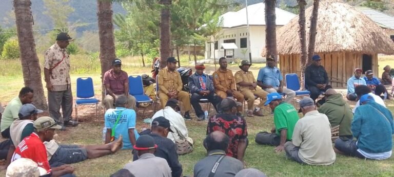Distrik di Walak Kompak, Pembakar Hutan Didenda 50 Babi dan Rp1 Miliar