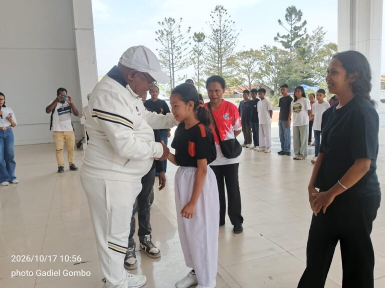 Wabup Jayawijaya lepas’ 18 Atlet taekwondo menuju Jayapura